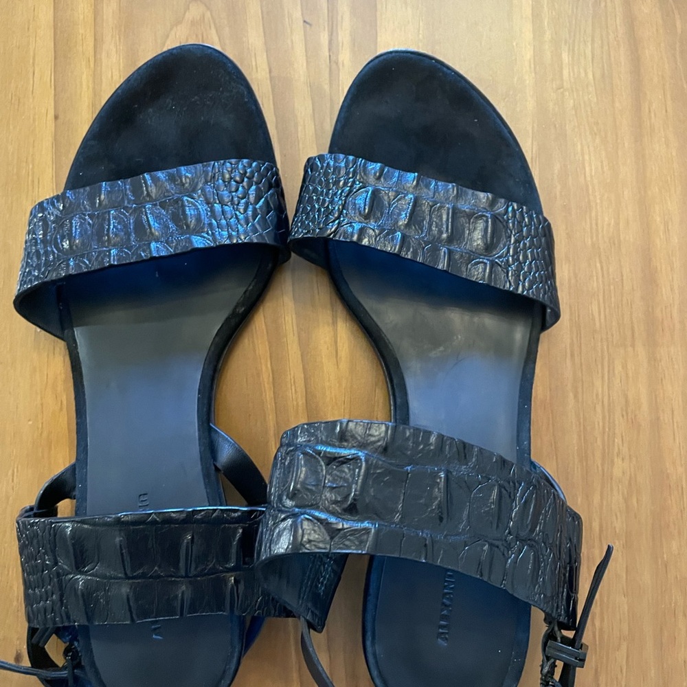 Black leather crocodile sandals Alexander wang size 7